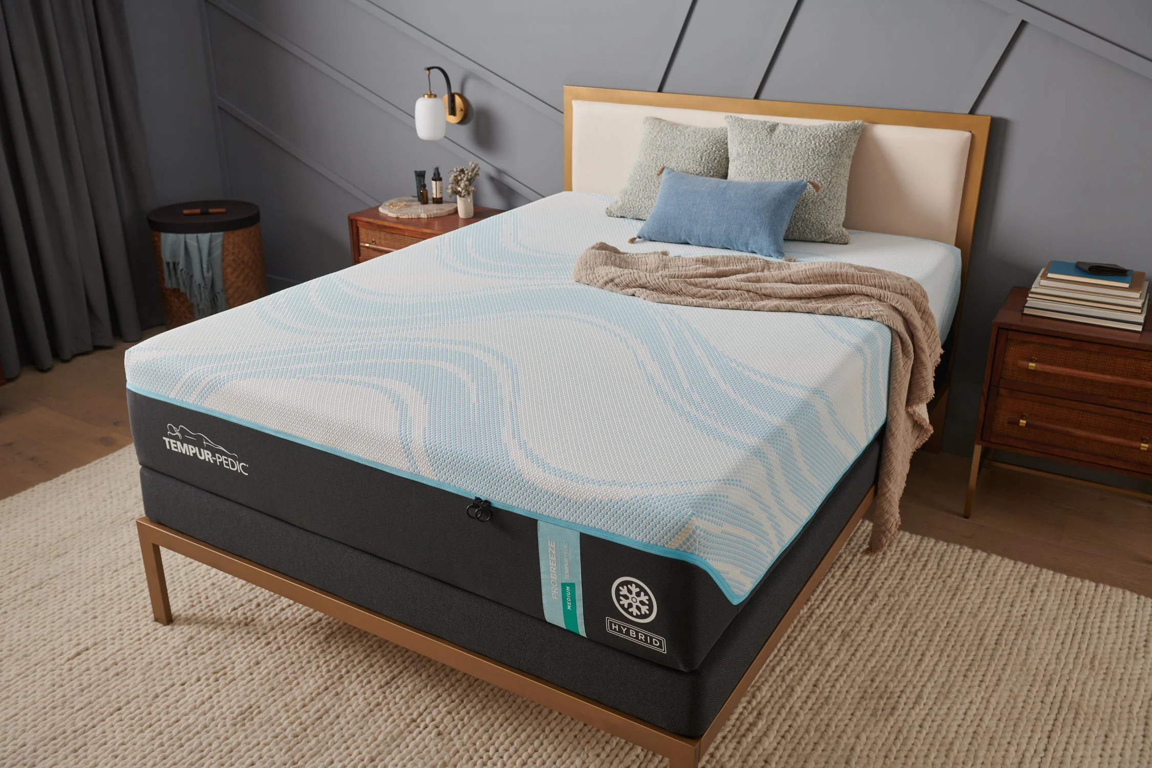 TEMPUR-PRObreeze° Medium Hybrid Mattress 2023 - Image 3